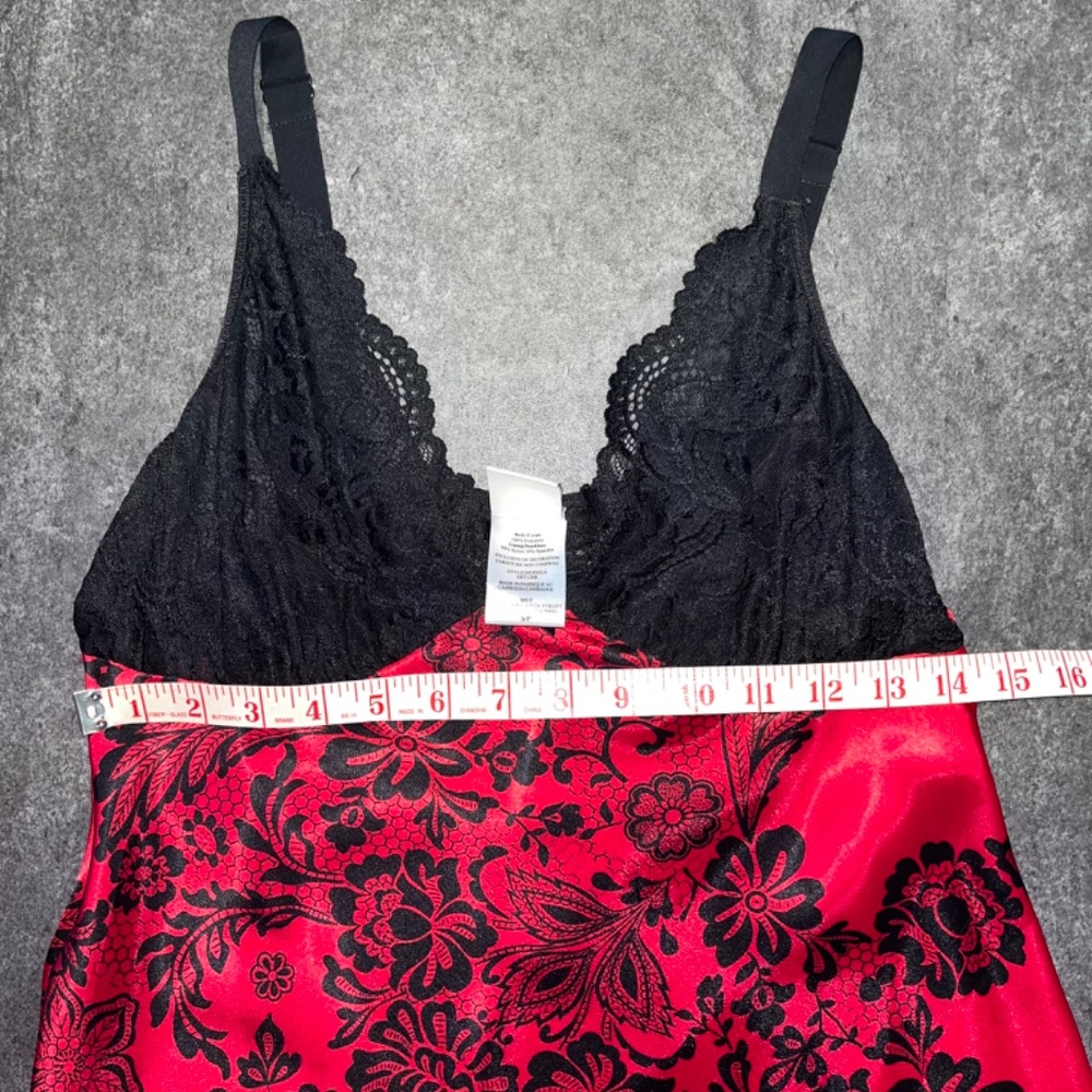 In Bloom (S) maxi sleep dress in red & black satin. - Picture 11 of 16